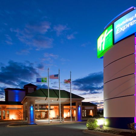 Holiday Inn Express Cambridge By Ihg Екстер'єр фото