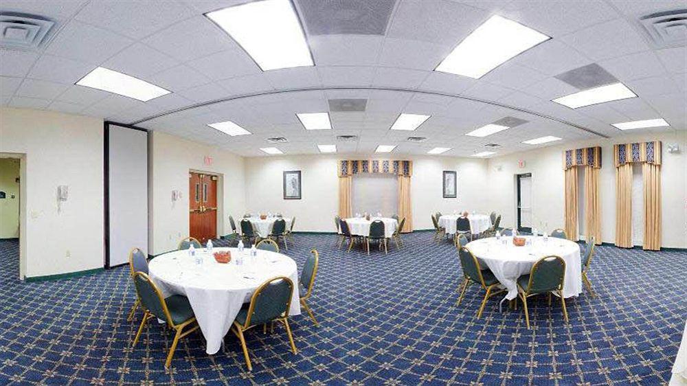 Holiday Inn Express Cambridge By Ihg Екстер'єр фото