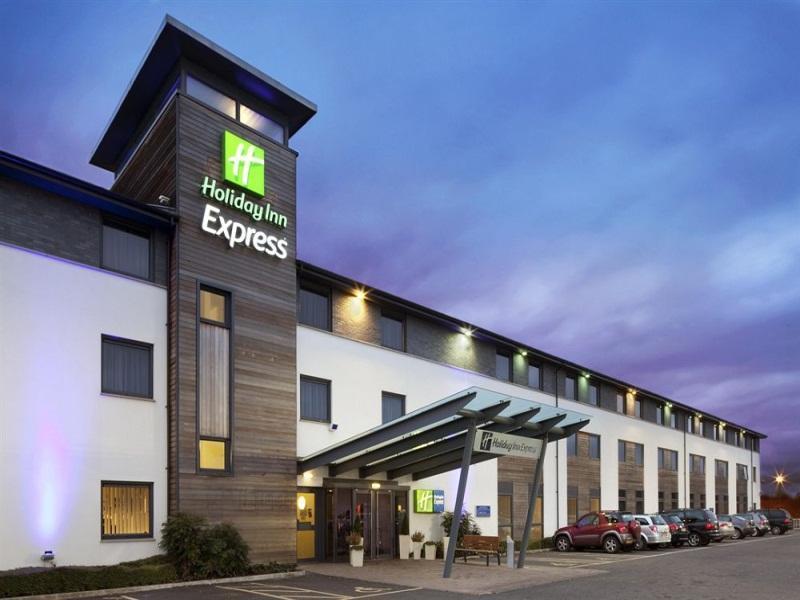 Holiday Inn Express Cambridge By Ihg Екстер'єр фото