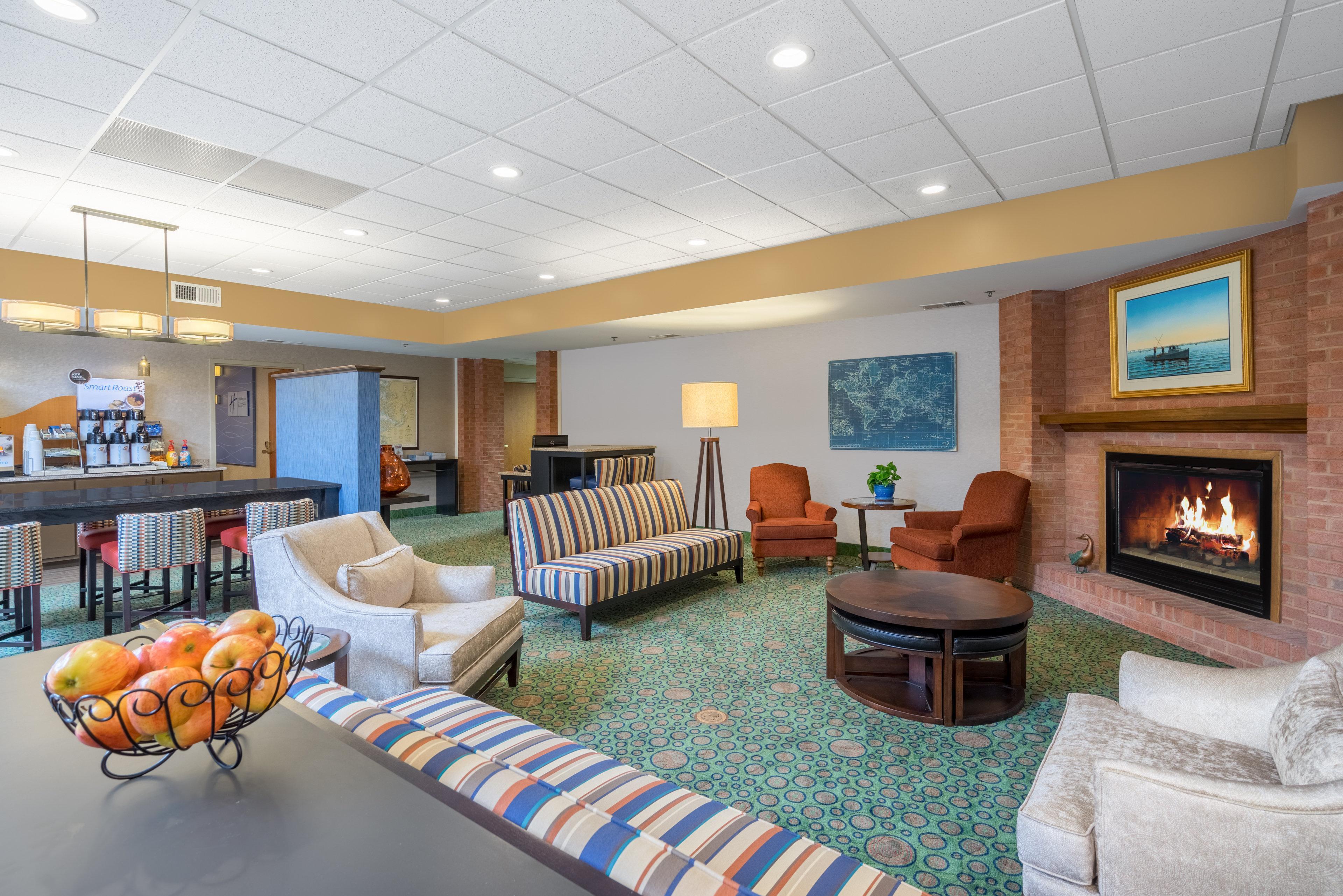 Holiday Inn Express Cambridge By Ihg Екстер'єр фото