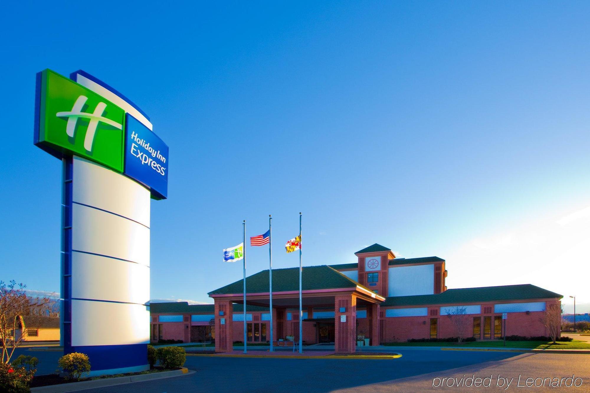 Holiday Inn Express Cambridge By Ihg Екстер'єр фото