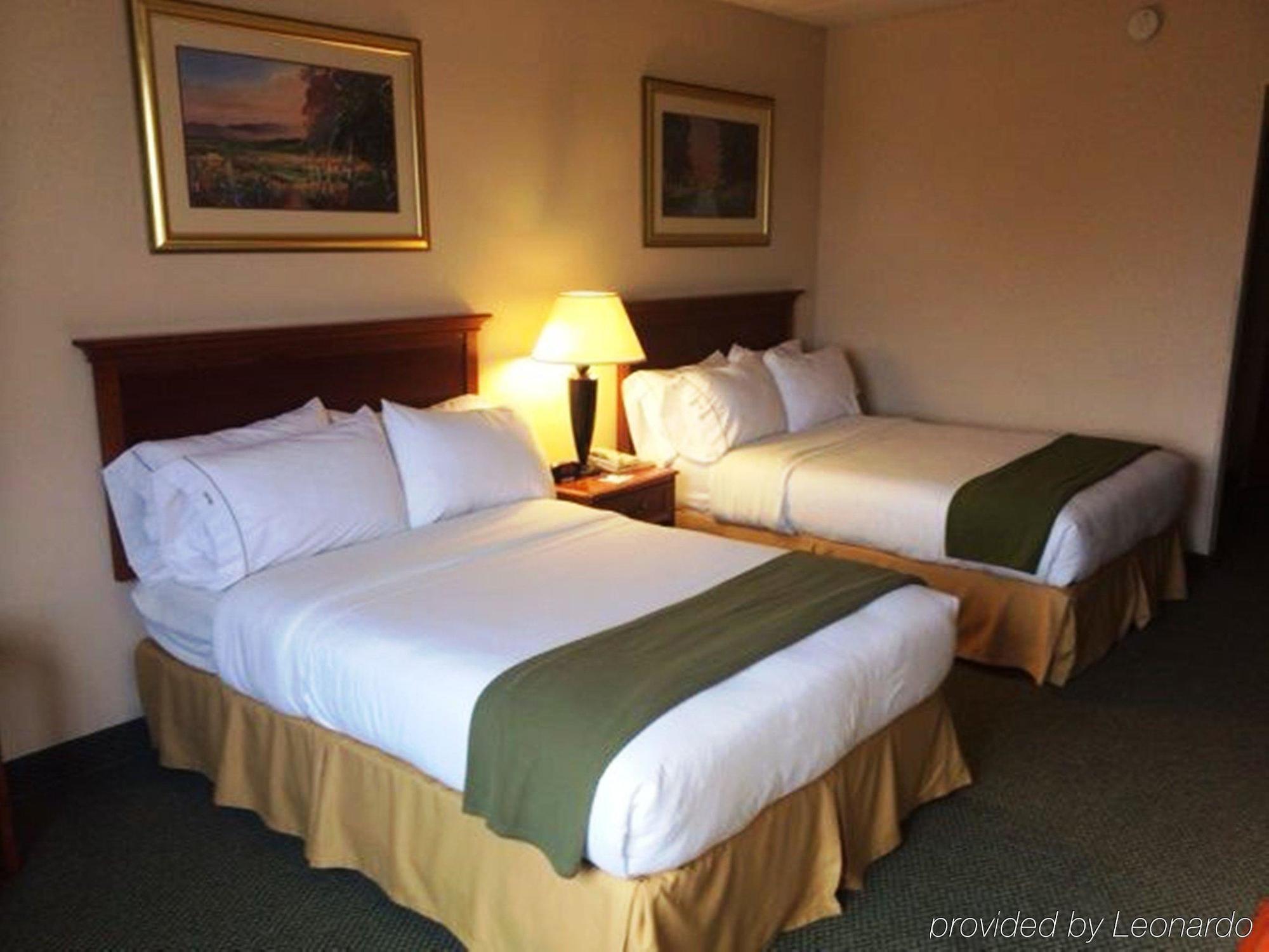 Holiday Inn Express Cambridge By Ihg Екстер'єр фото